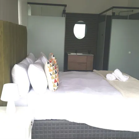 Walkerbay Dunes Lodge Stanford Room photo